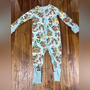 Showstoppers Disney Mickey Christmas snow much fun bamboo